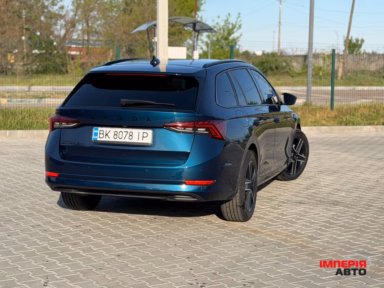 Skoda Octavia - фото 8