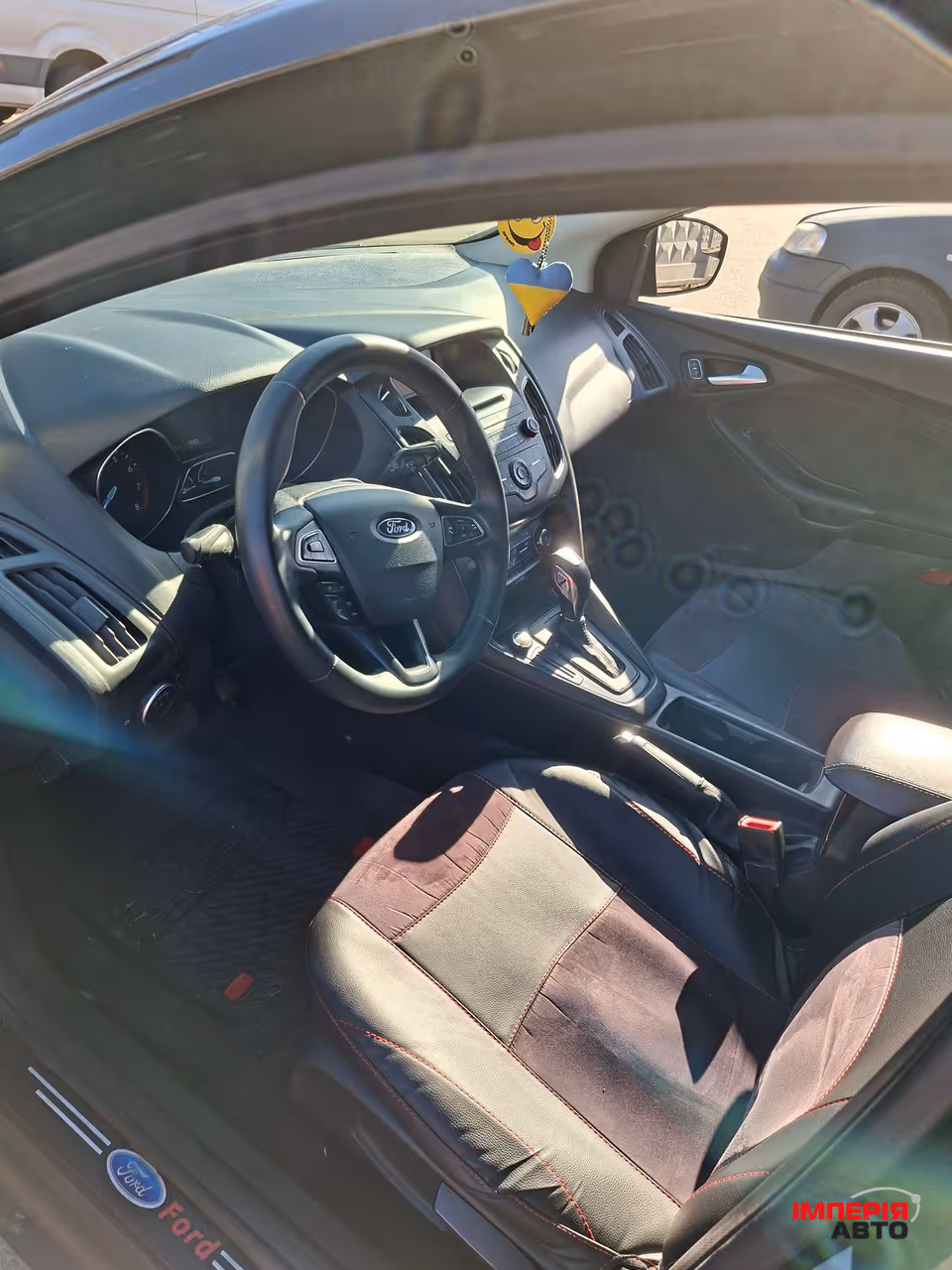 Ford Focus - фото 5