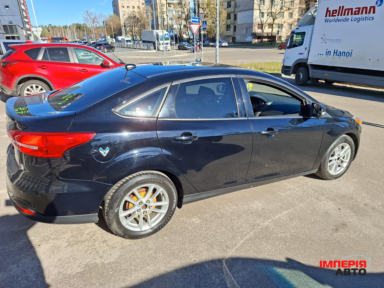 Ford Focus - фото 3
