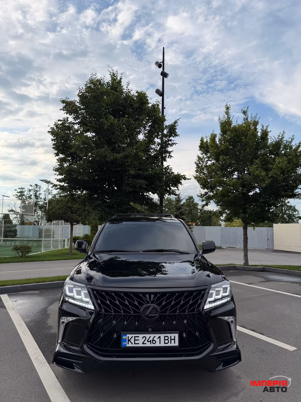 Lexus LX - фото 3