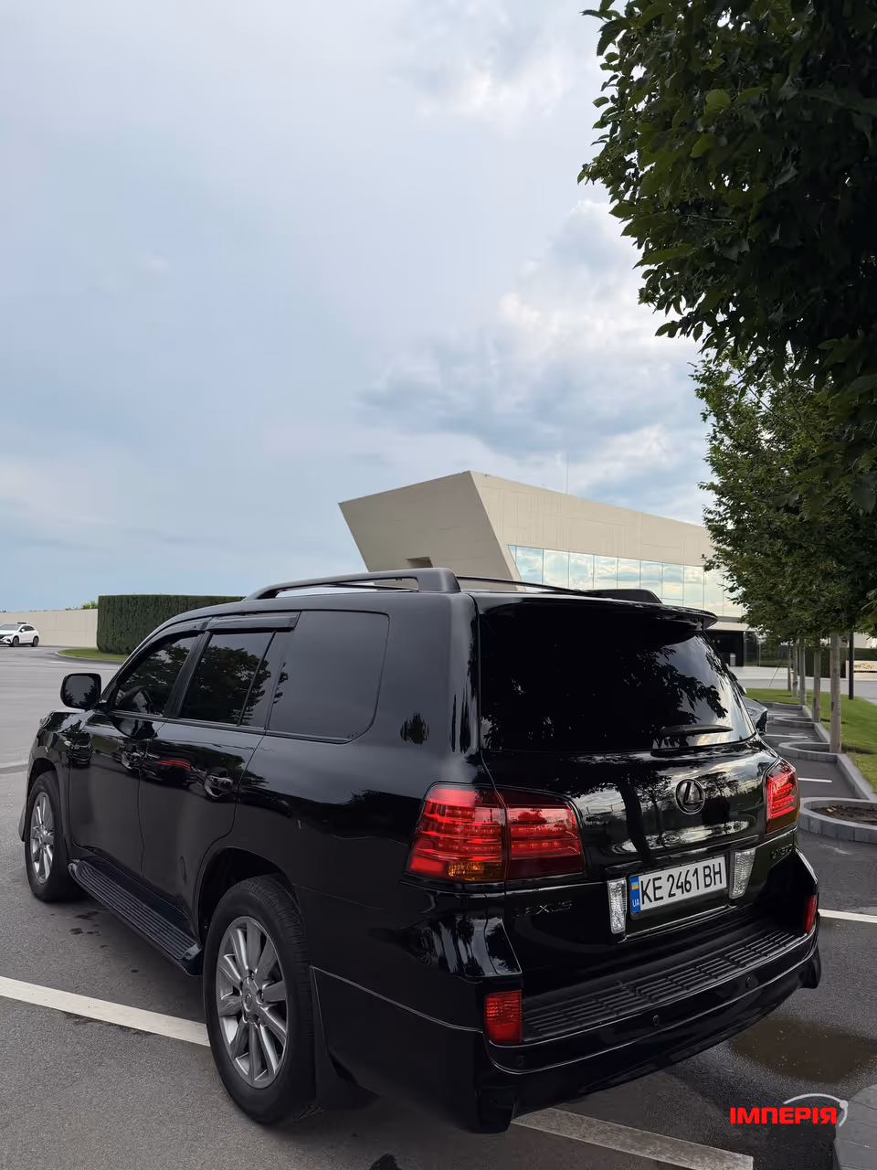 Lexus LX - фото 5