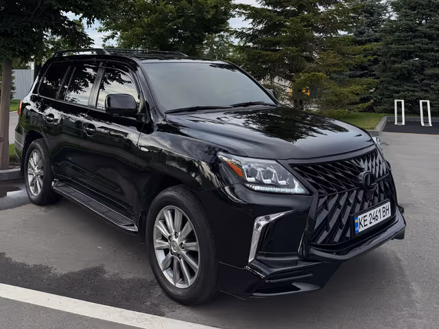 Lexus LX - фото 4