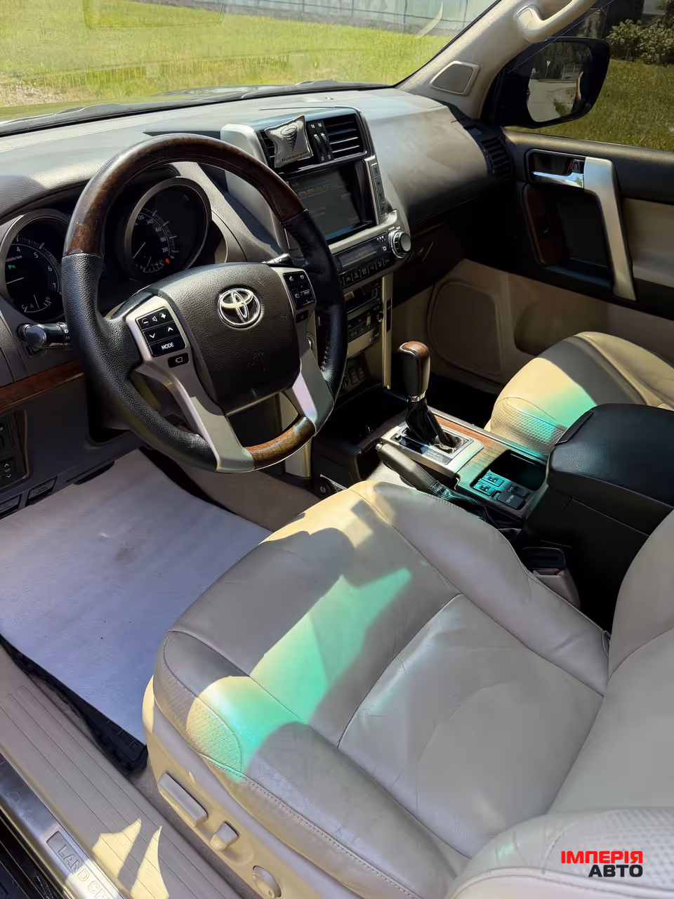 Toyota Land Cruiser Prado - фото 7