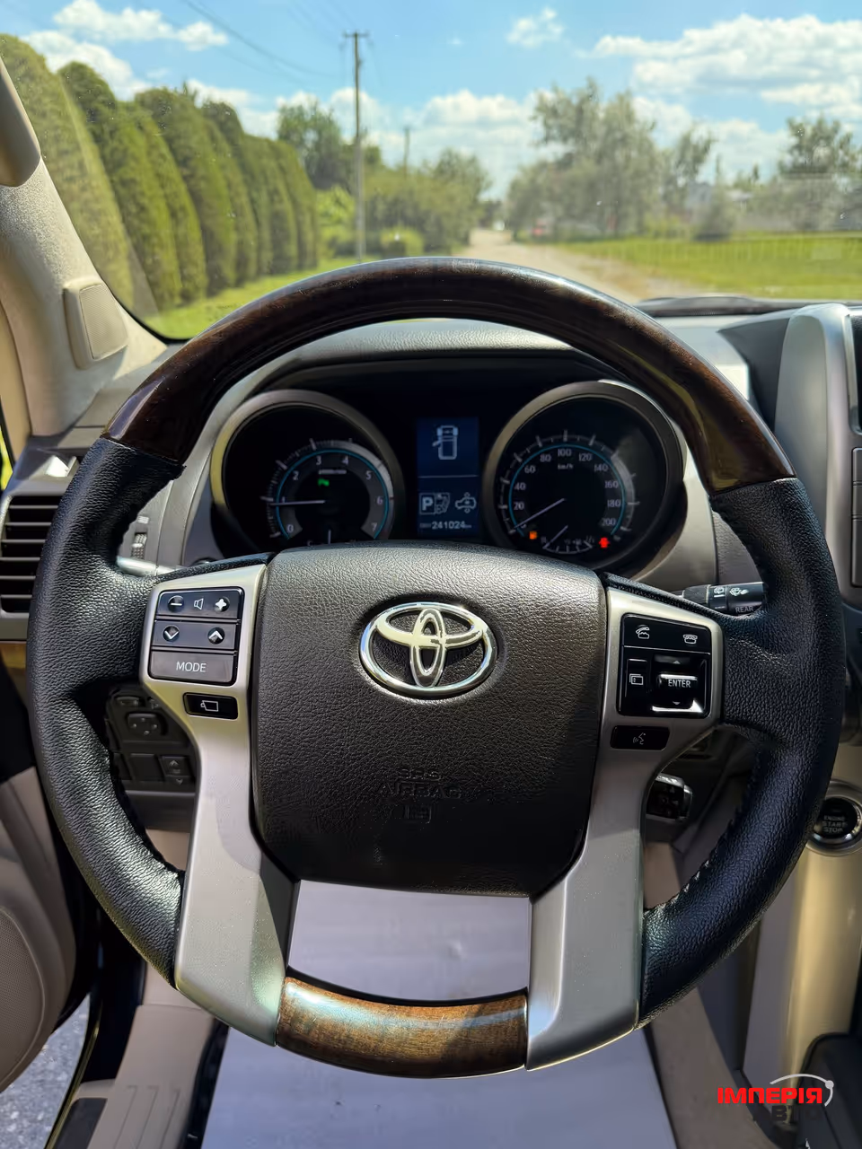 Toyota Land Cruiser Prado - фото 13