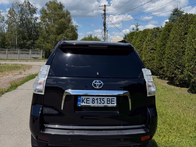 Toyota Land Cruiser Prado - фото 5