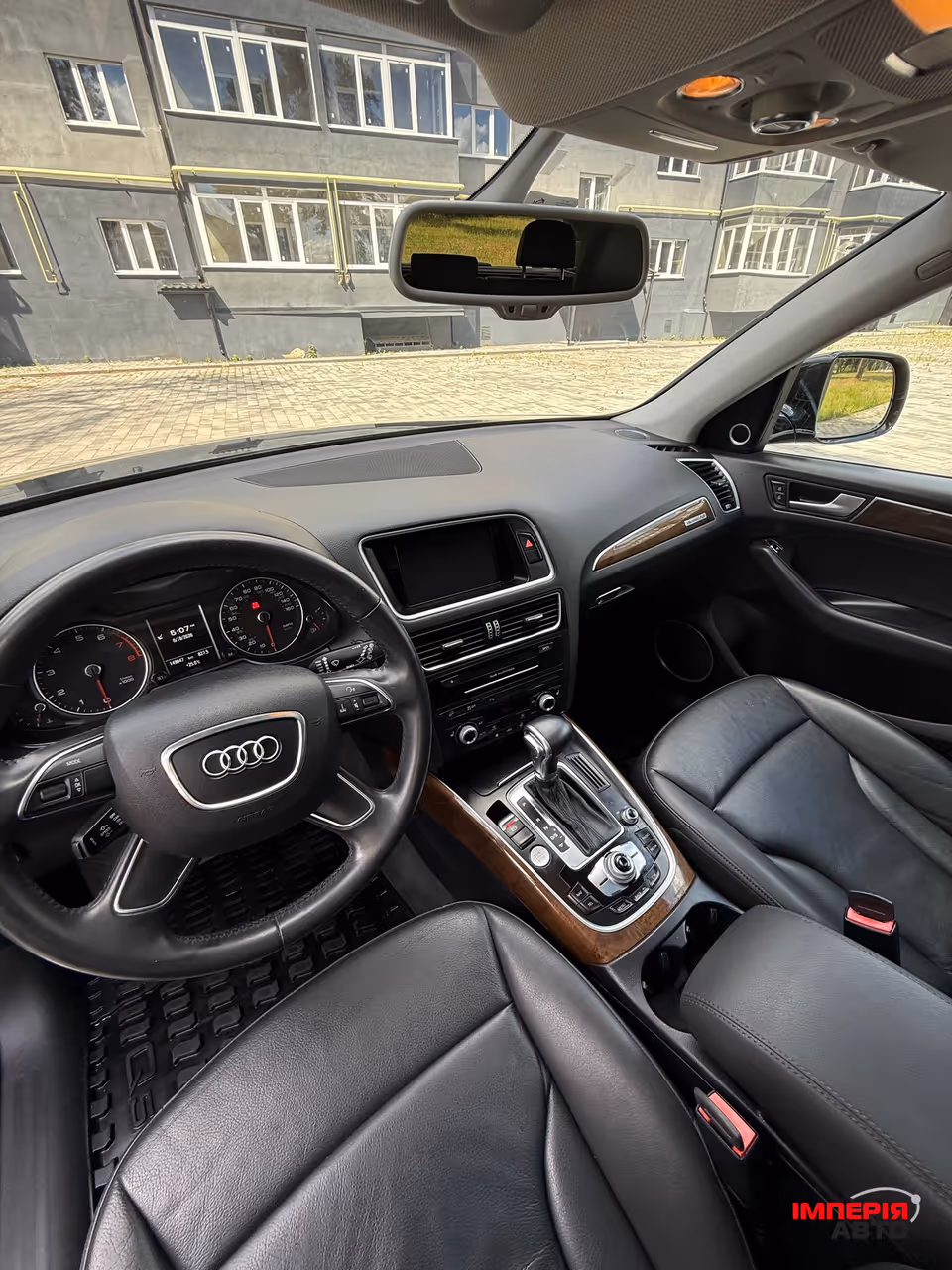 Audi Q5 - фото 7