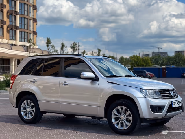 Suzuki Grand Vitara - фото 4