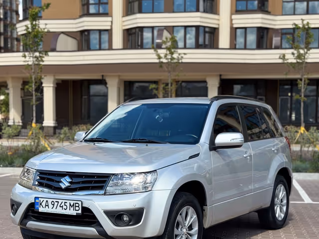 Suzuki Grand Vitara - фото 1
