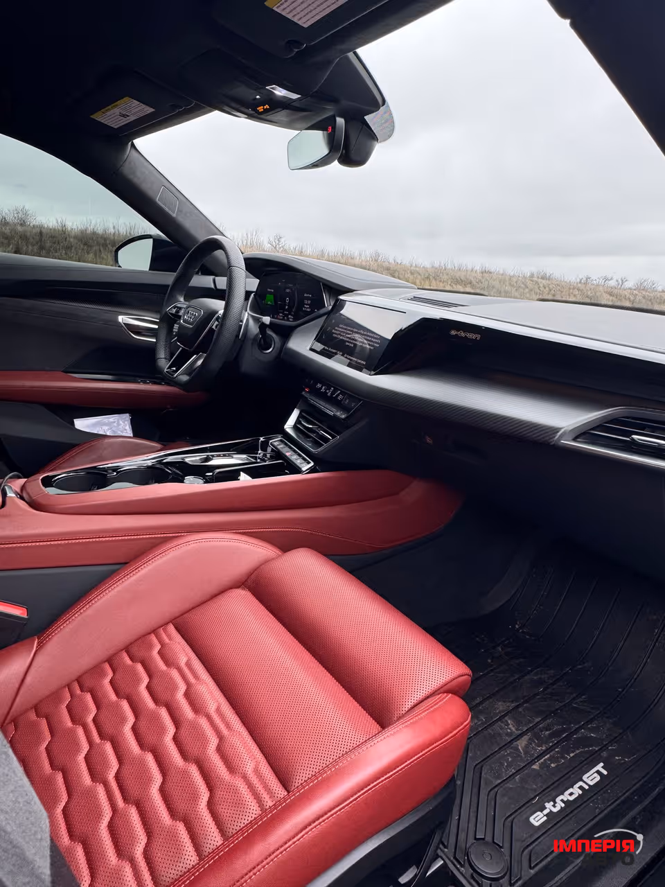 Audi RS e-tron GT - фото 15