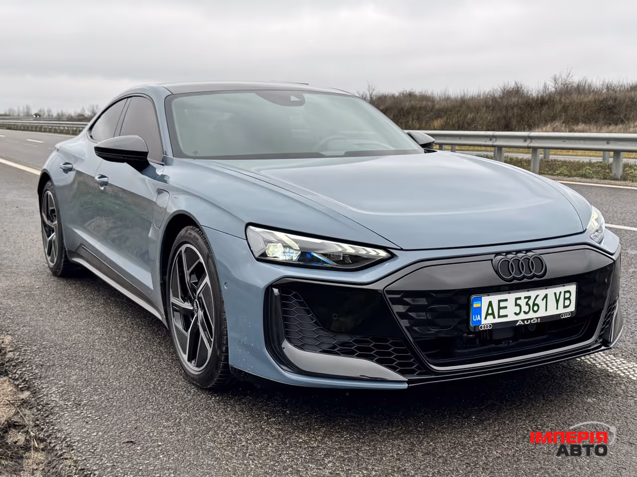Audi RS e-tron GT - фото 2