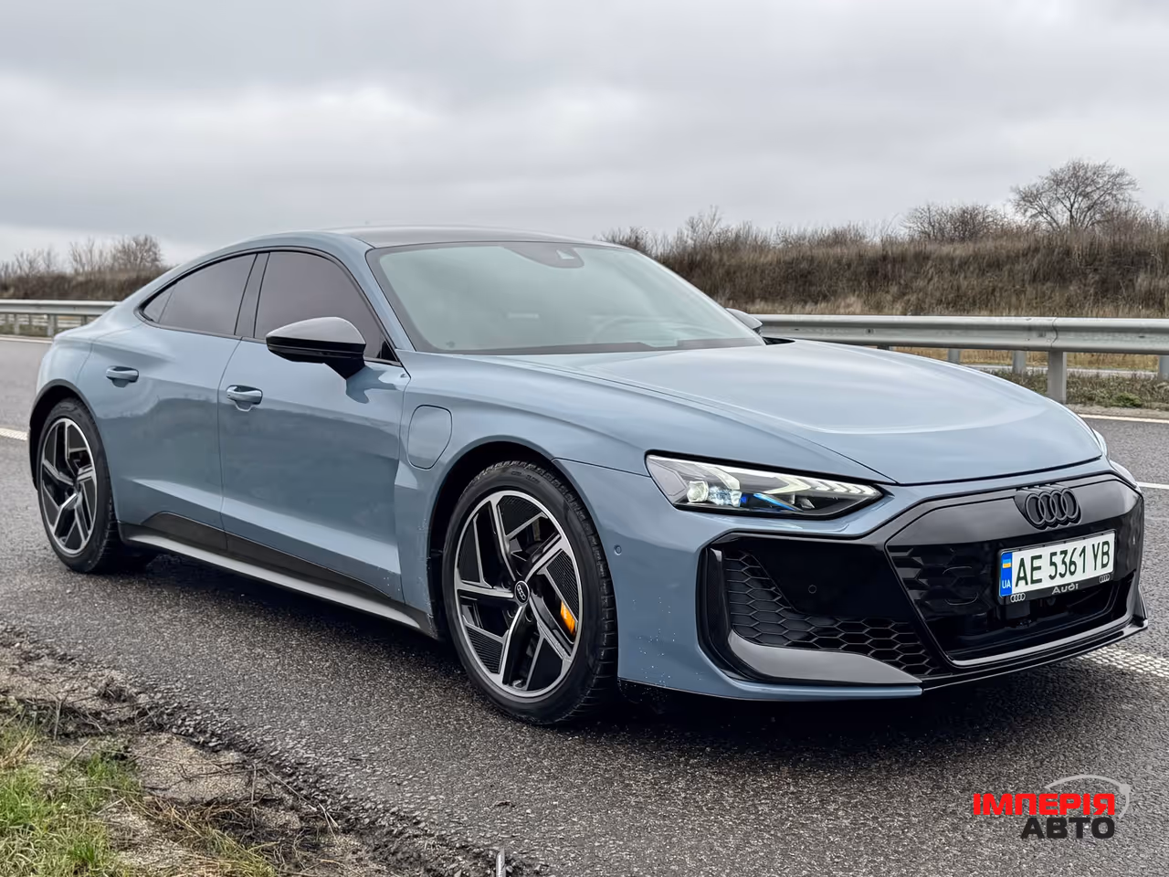 Audi RS e-tron GT - фото 4