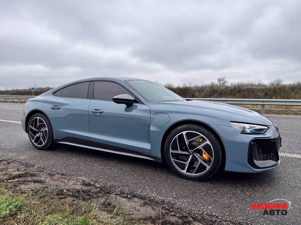 Audi RS e-tron GT - фото 5