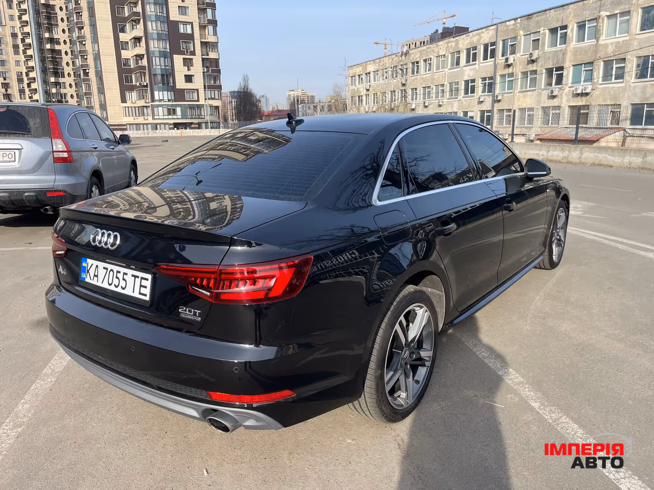 Audi A4 - фото 6