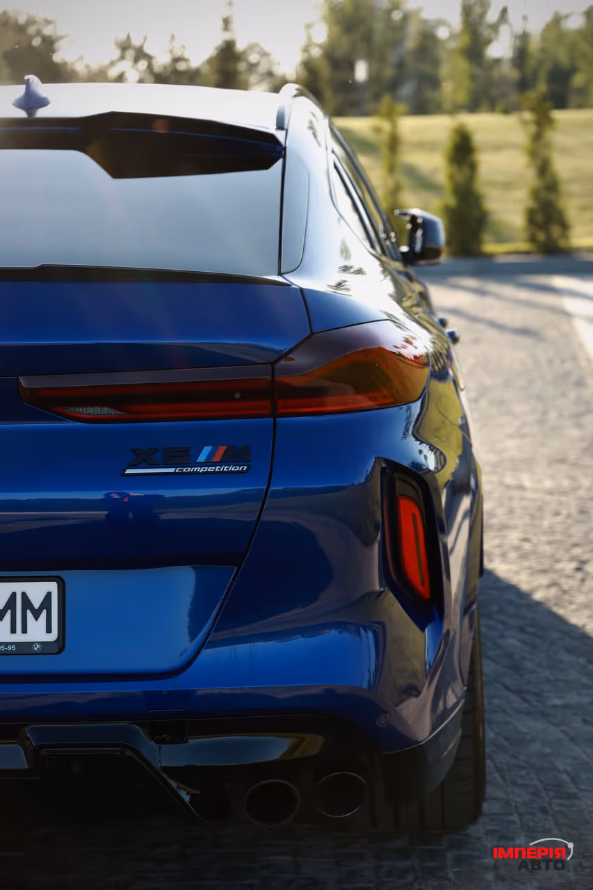 BMW X6 M - фото 12