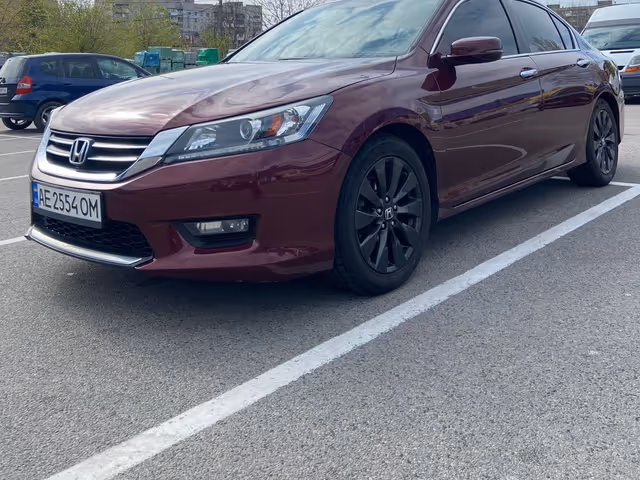 Honda Accord - фото 1