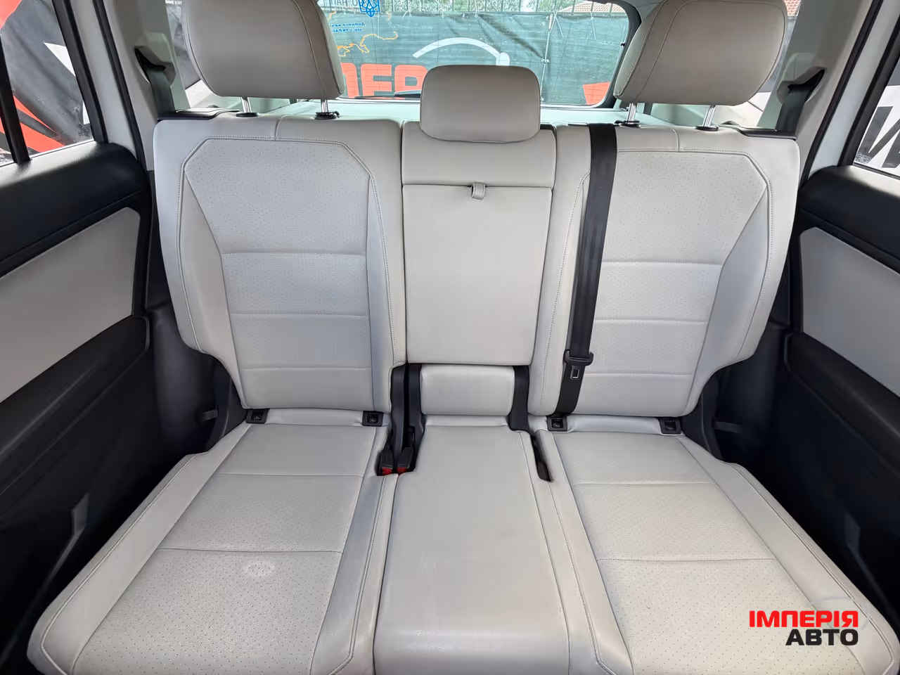 Volkswagen Tiguan - фото 13