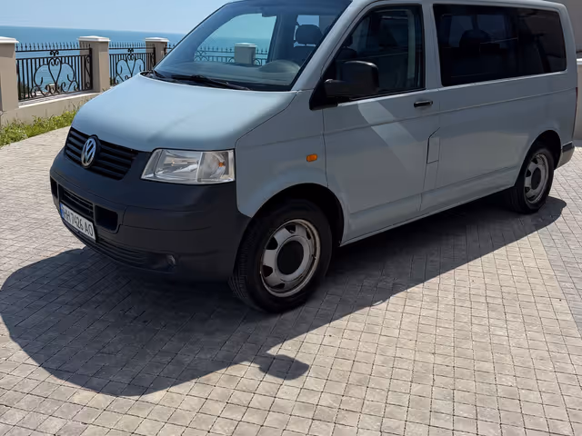 Volkswagen Transporter - фото 3