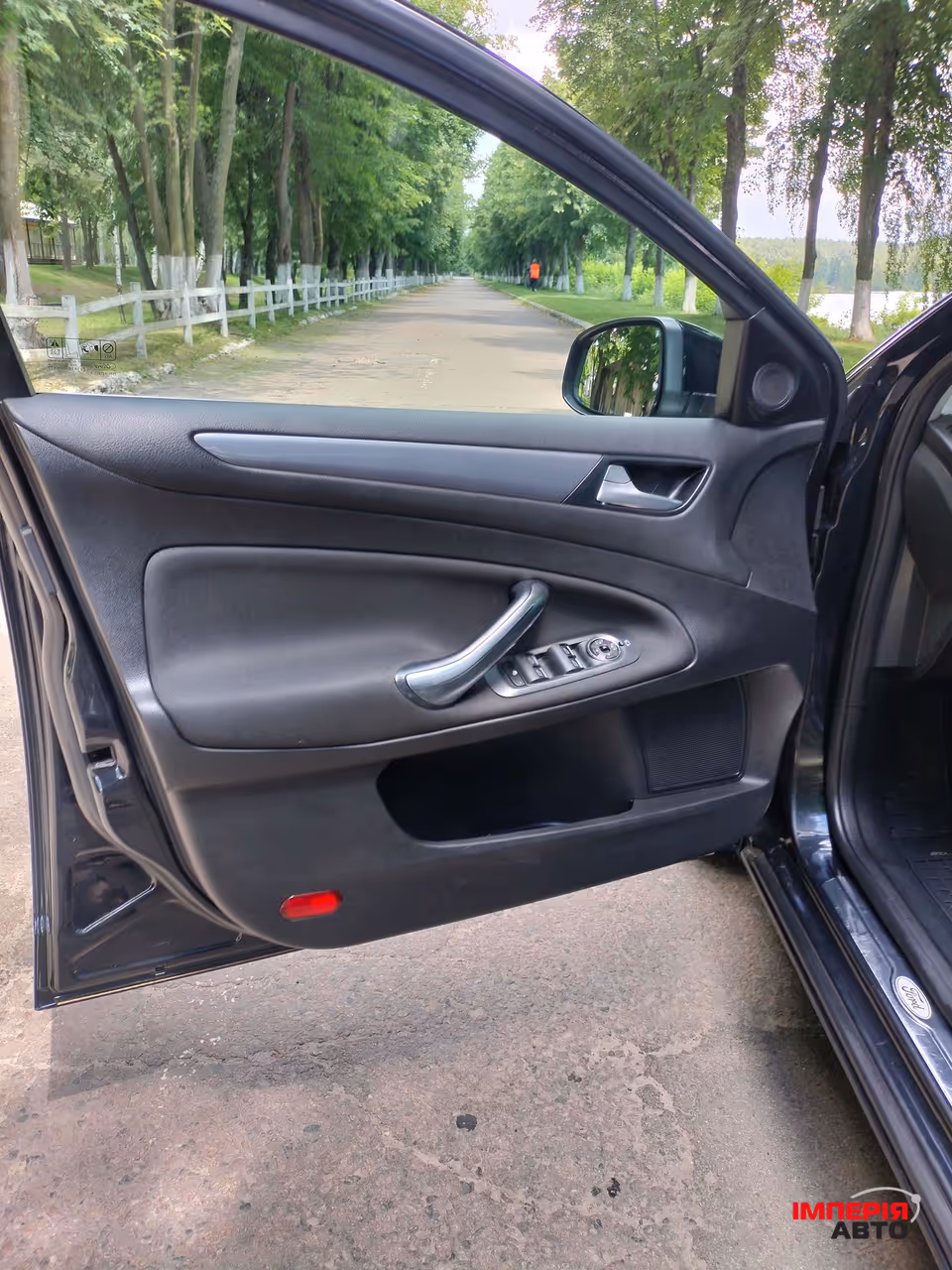 Ford Mondeo - фото 13