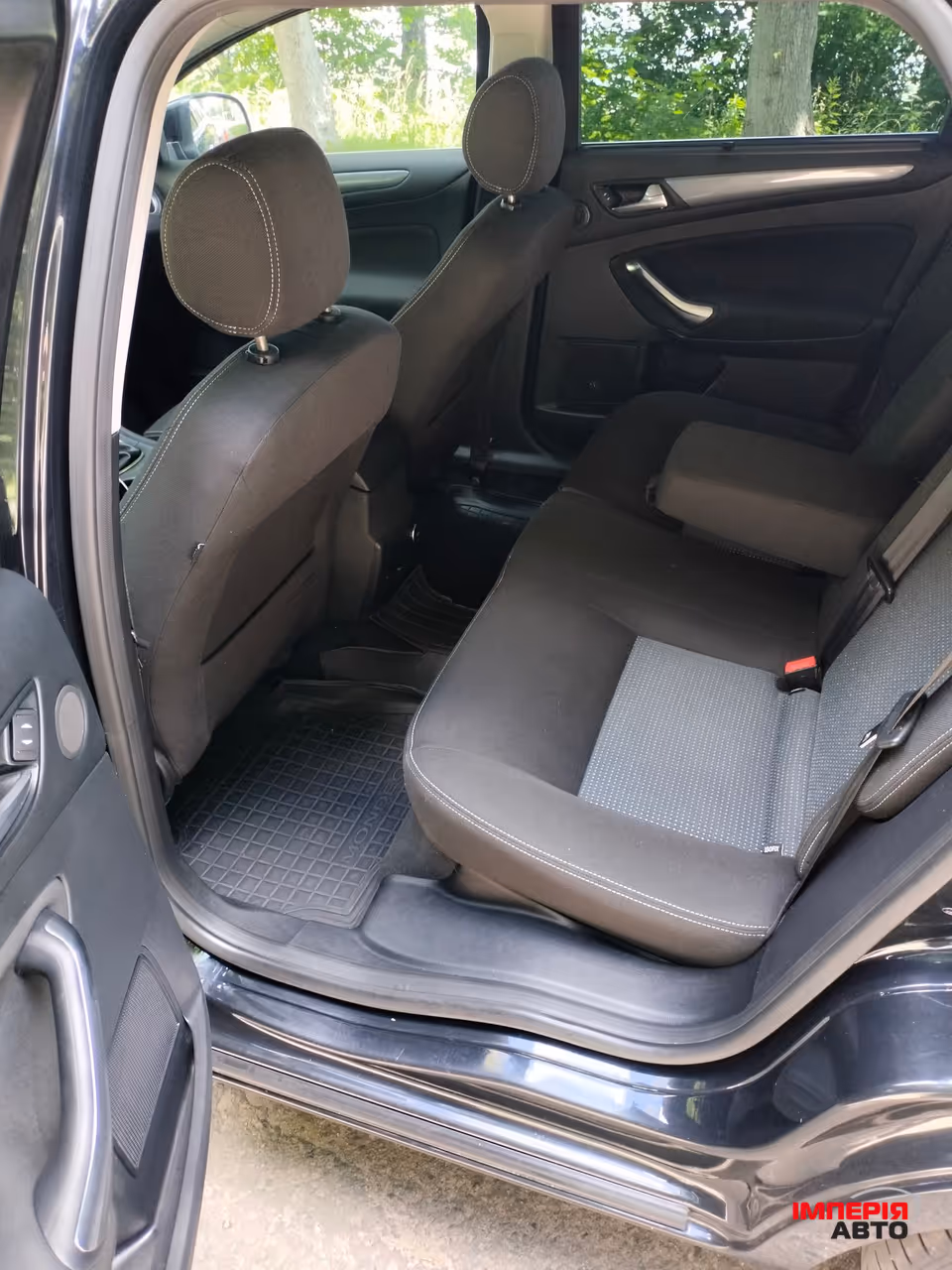 Ford Mondeo - фото 11