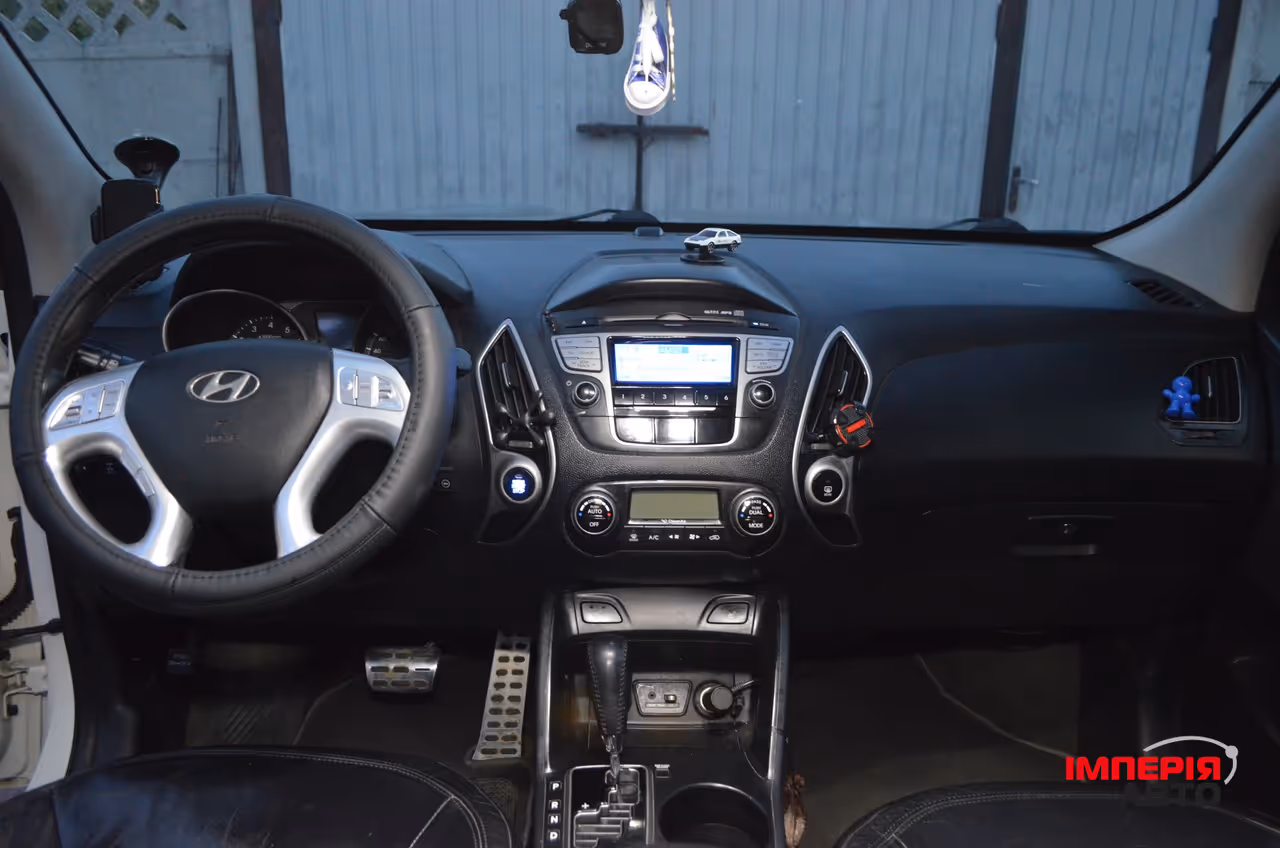 Hyundai ix35 - фото 24