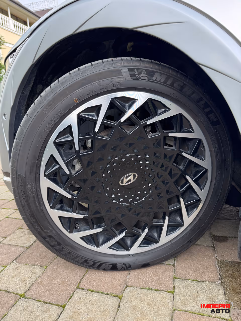 Hyundai IONIQ 5 - фото 22