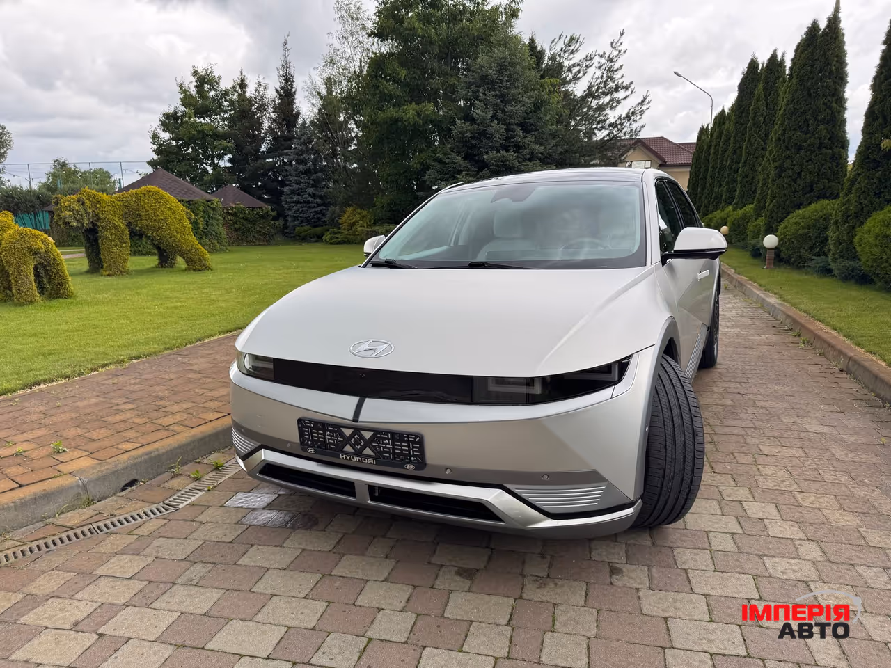 Hyundai IONIQ 5 - фото 16