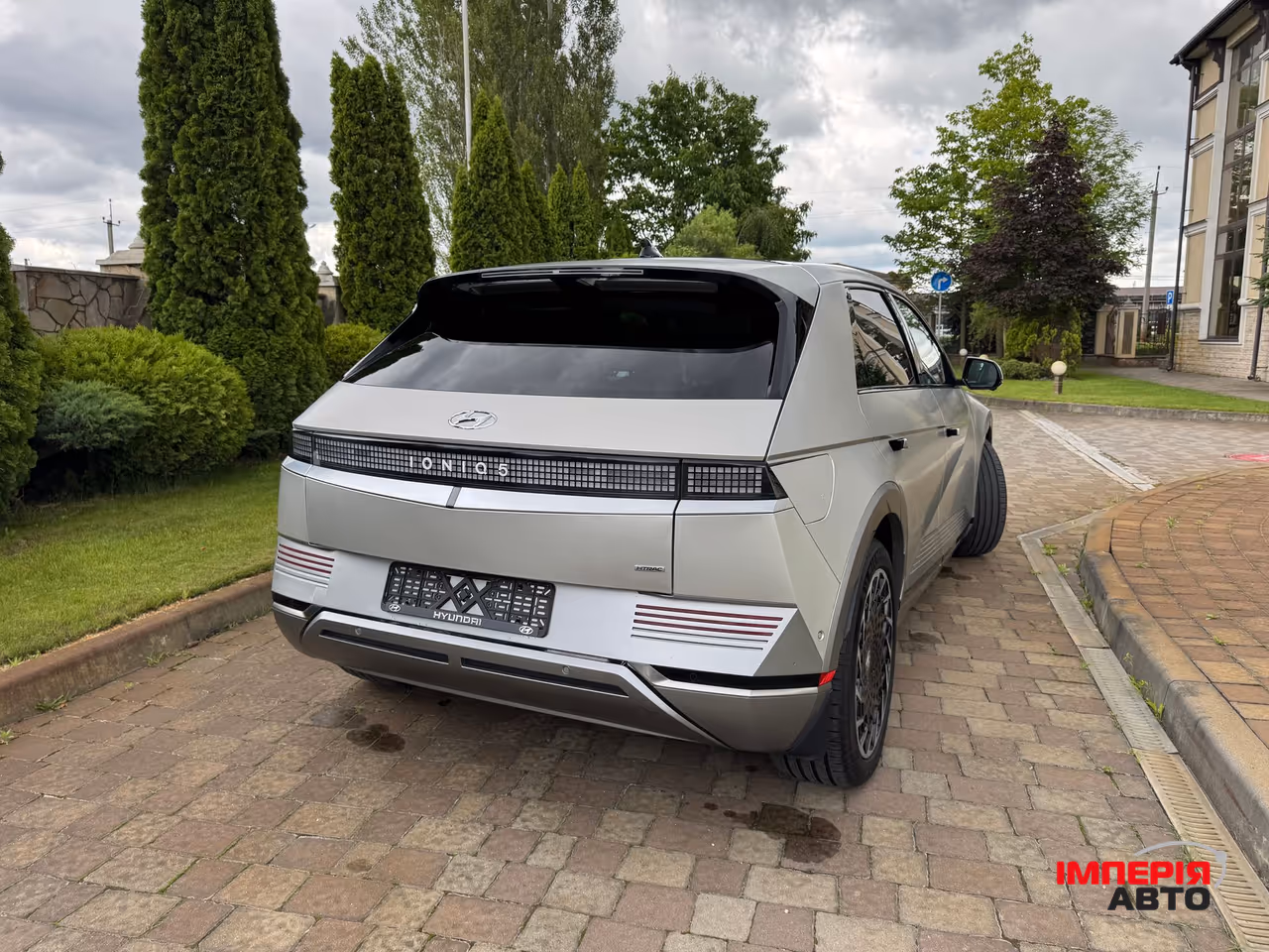 Hyundai IONIQ 5 - фото 9