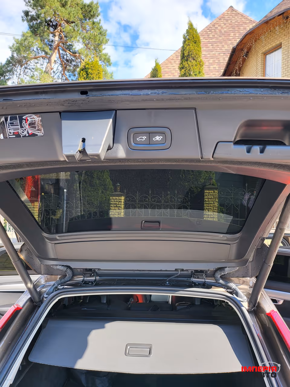 Volvo V90 - фото 12
