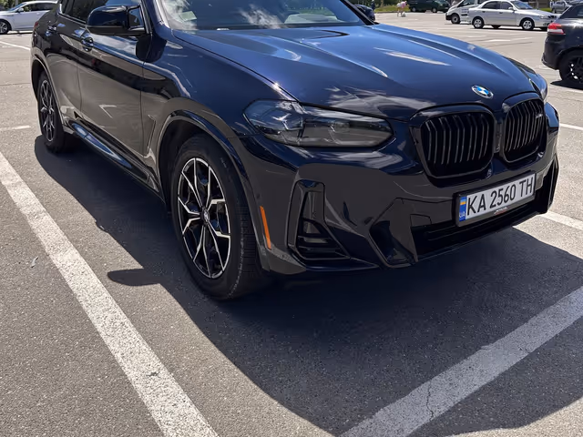 BMW X4 - фото 2