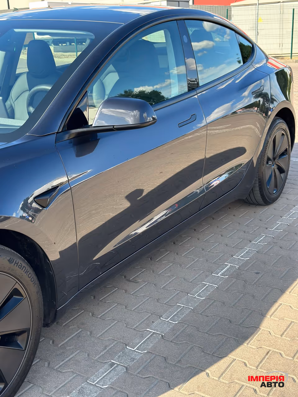 Tesla Model 3 - фото 3