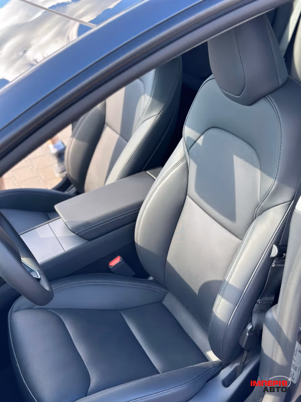 Tesla Model 3 - фото 16