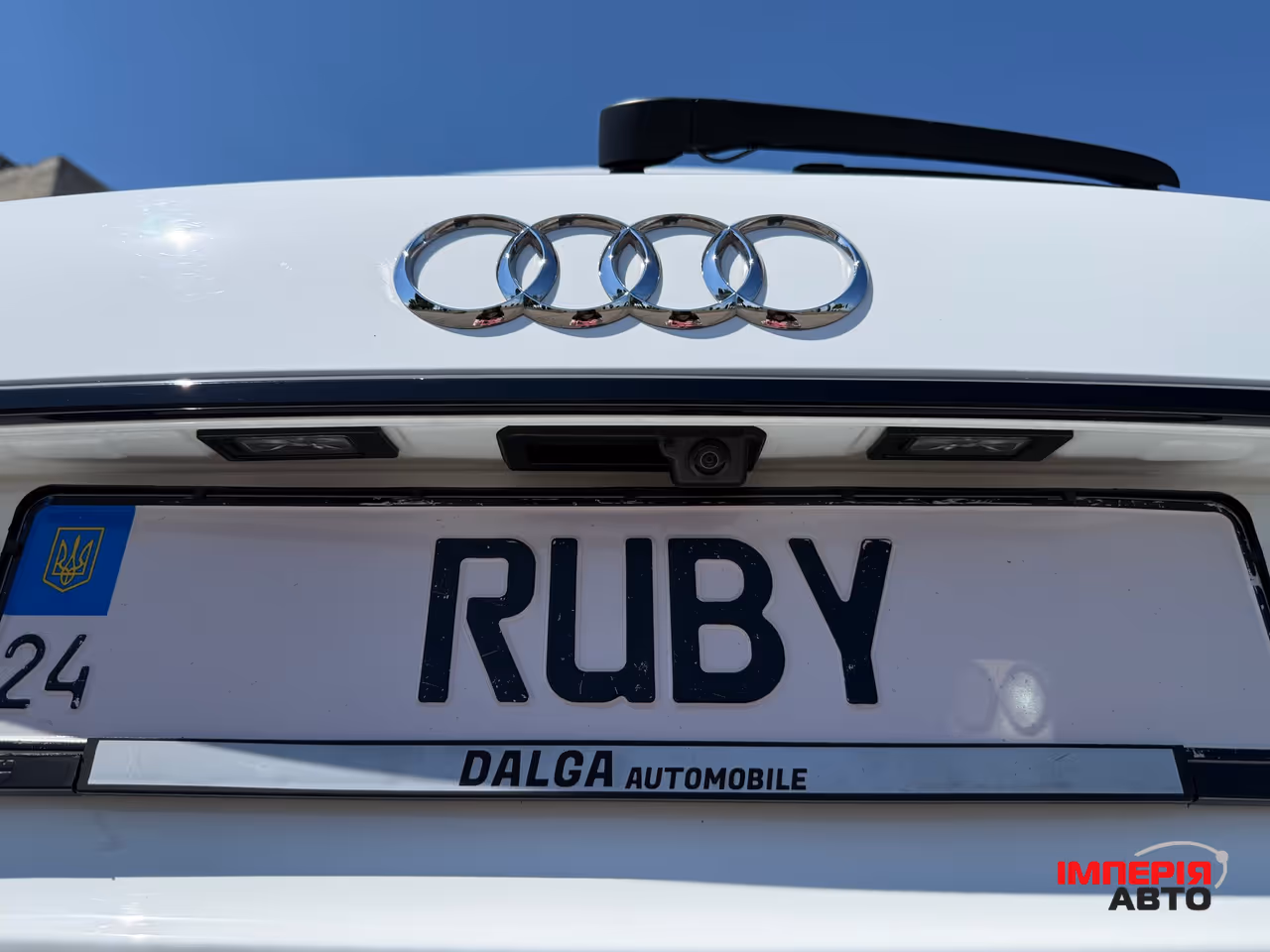 Audi A6 - фото 16