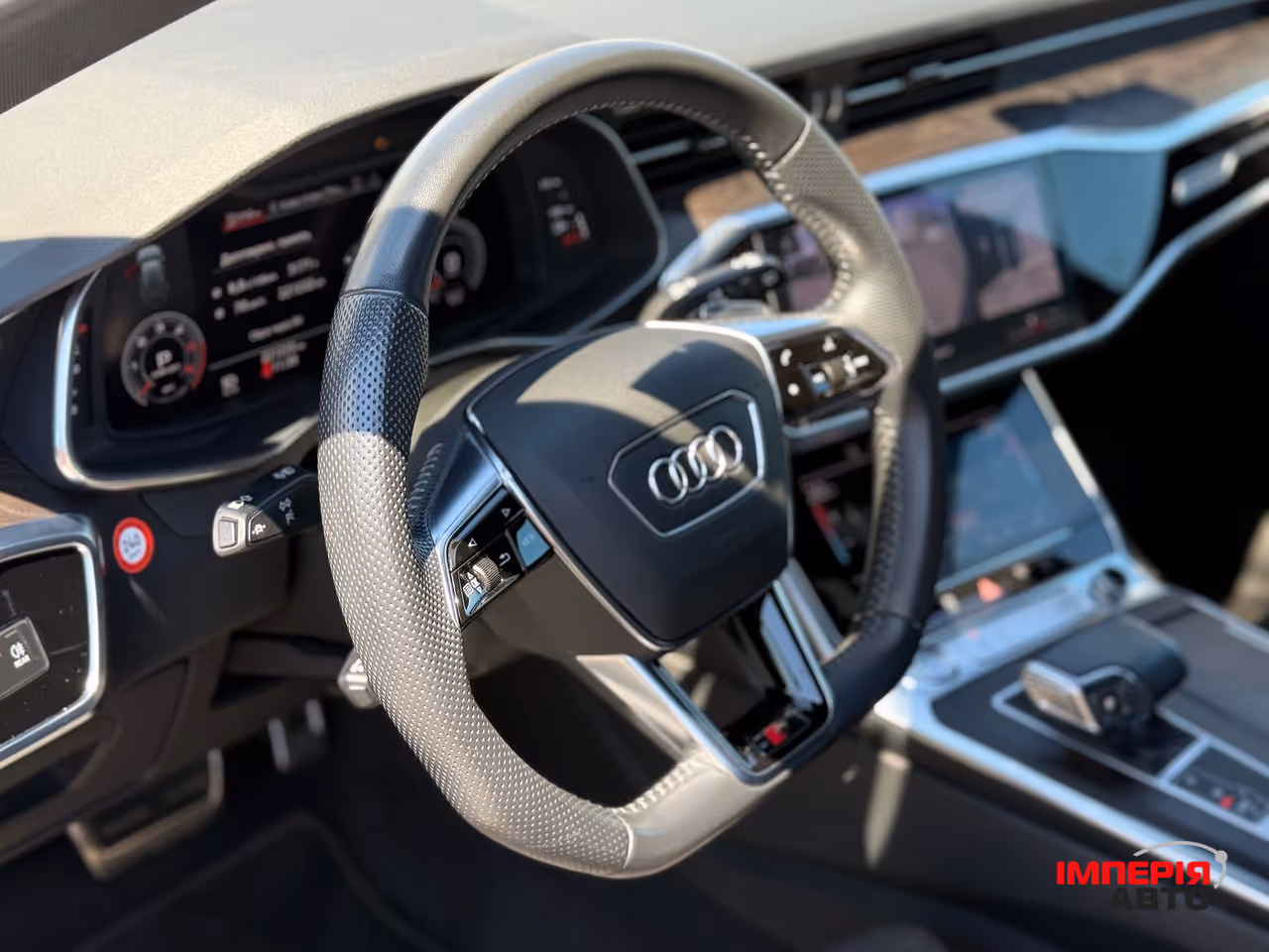 Audi A6 - фото 30