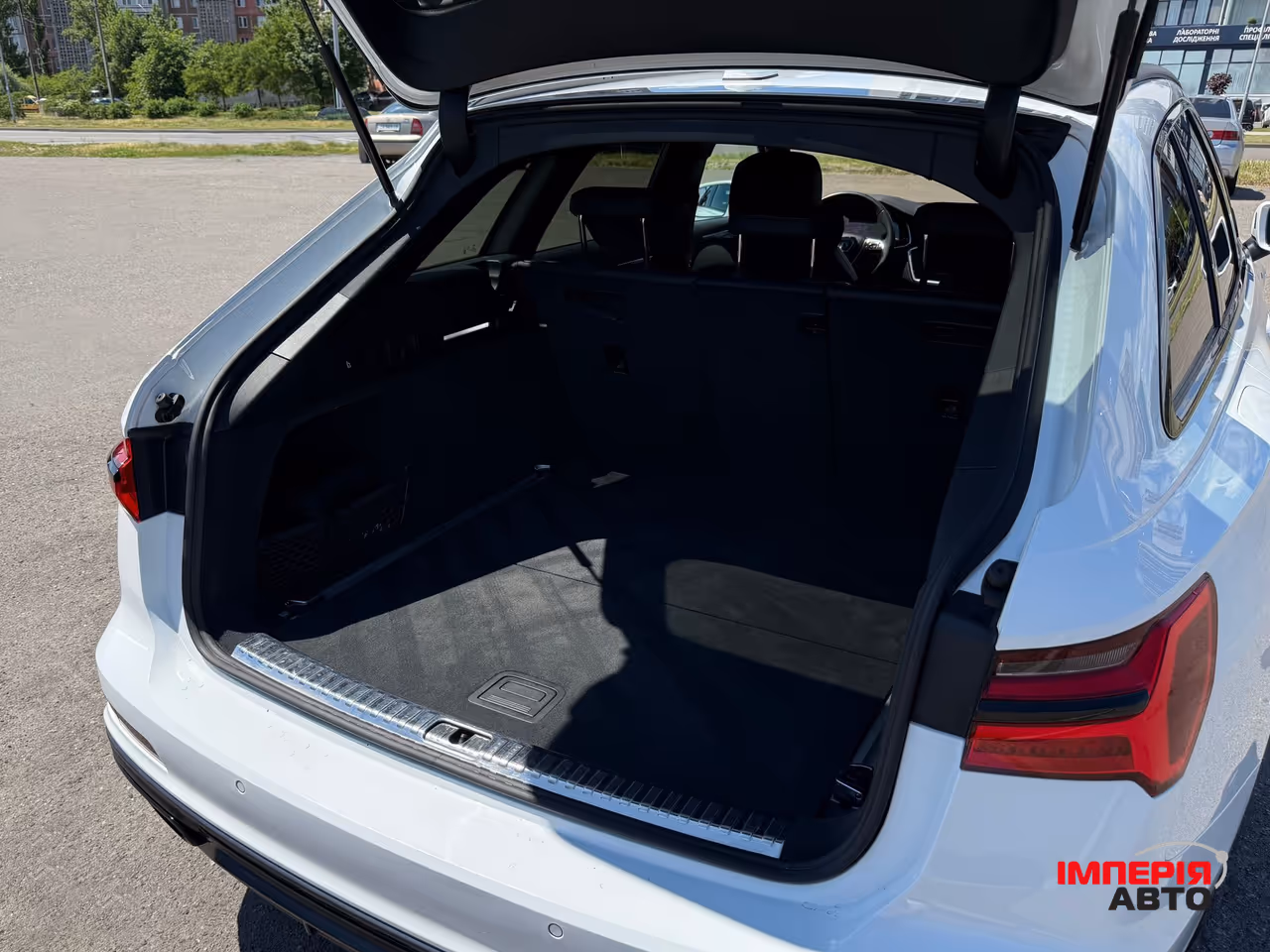 Audi A6 - фото 45