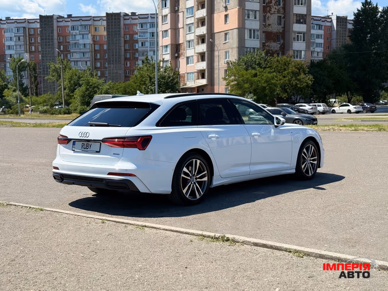 Audi A6 - фото 5