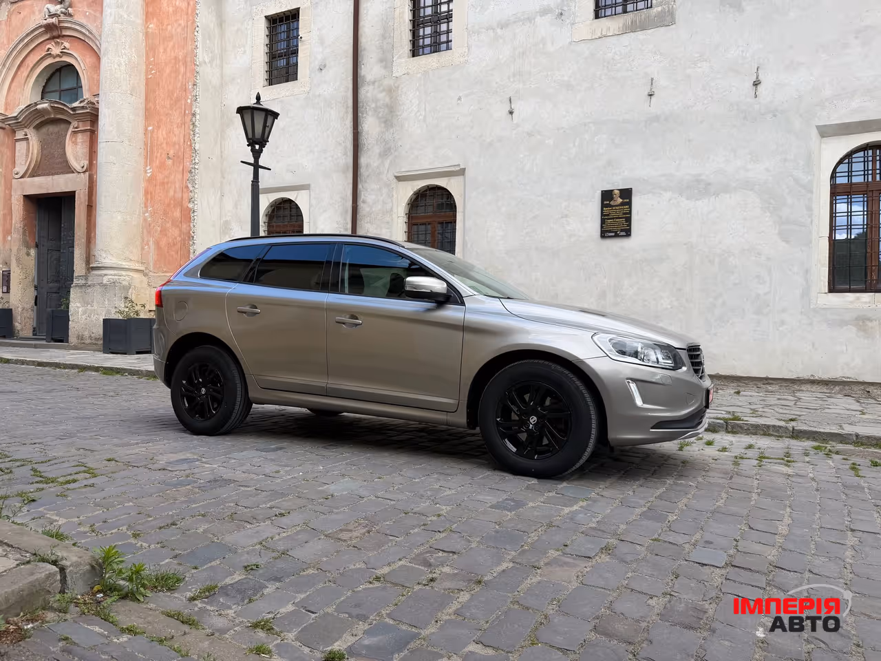 Volvo XC60 - фото 4