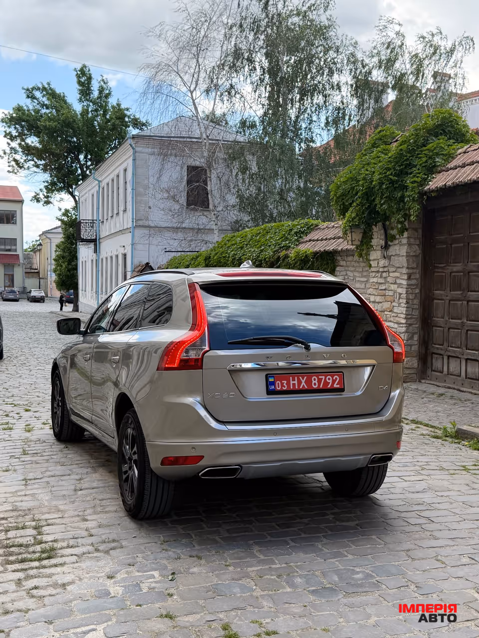 Volvo XC60 - фото 7