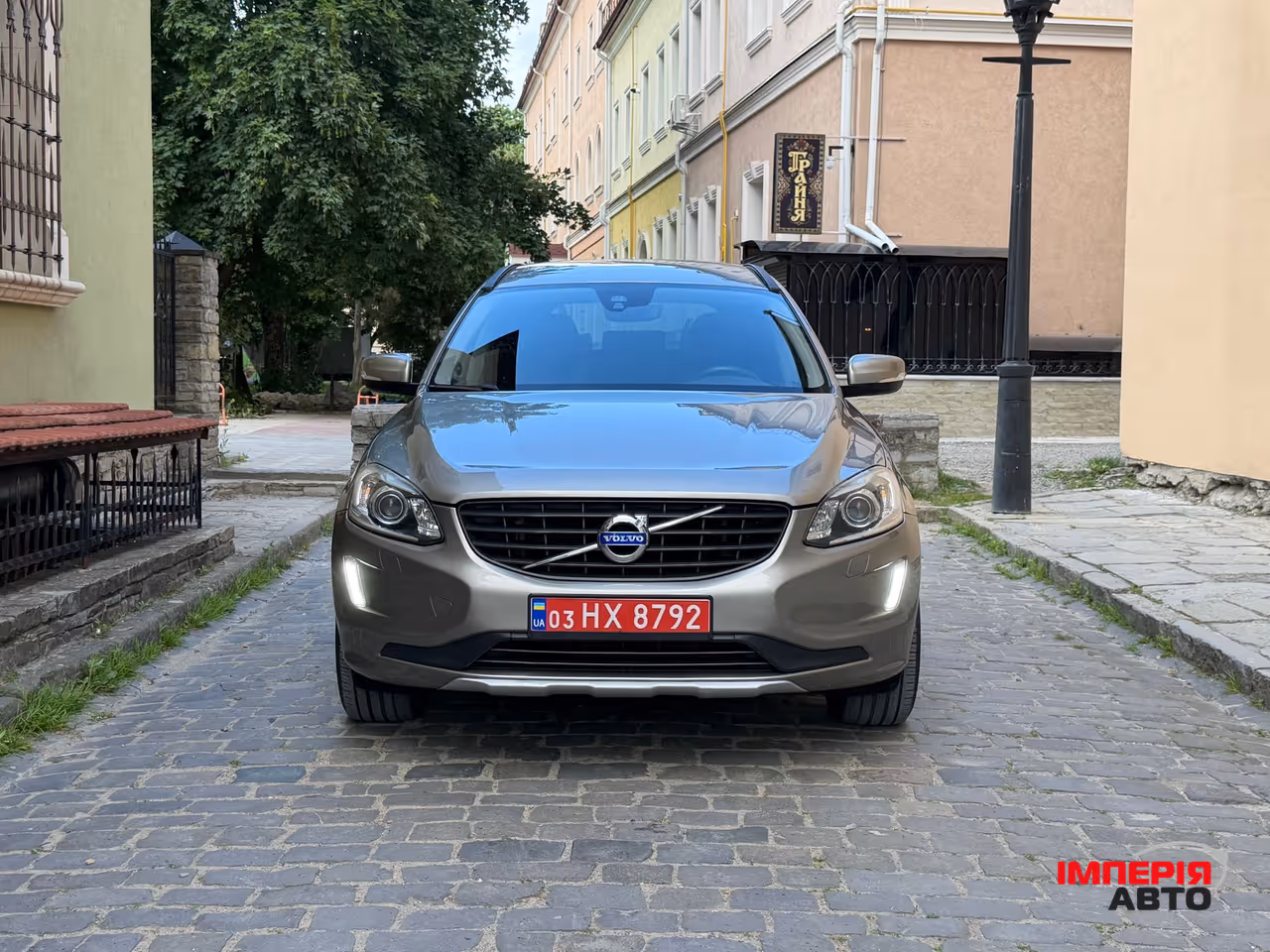 Volvo XC60 - фото 3