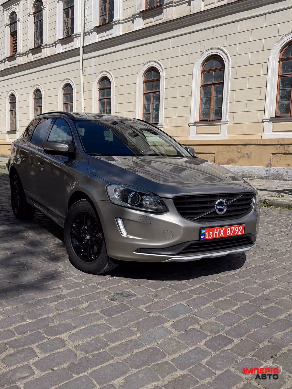 Volvo XC60 - фото 17