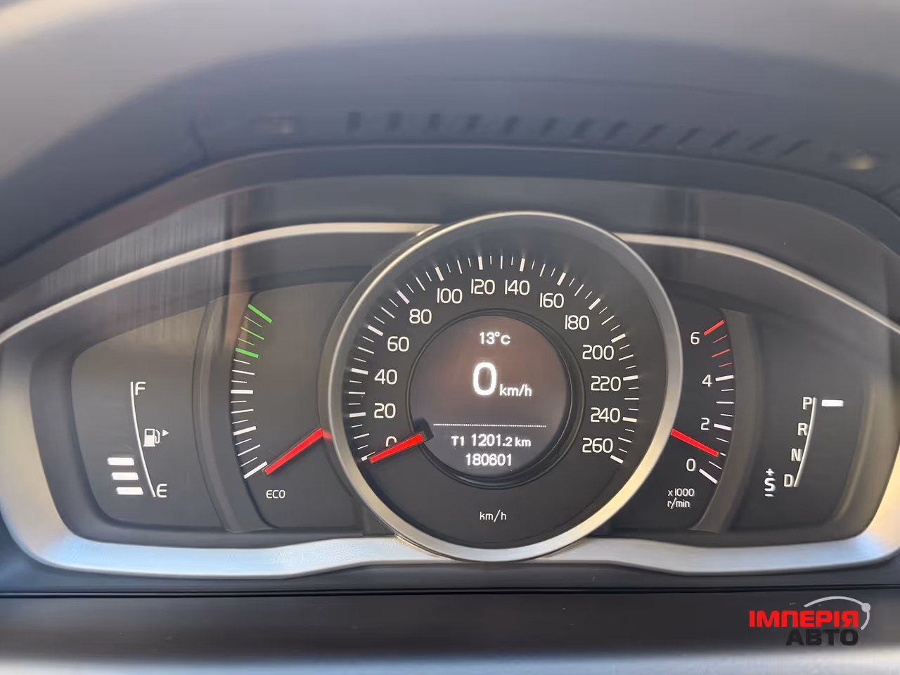 Volvo XC60 - фото 14