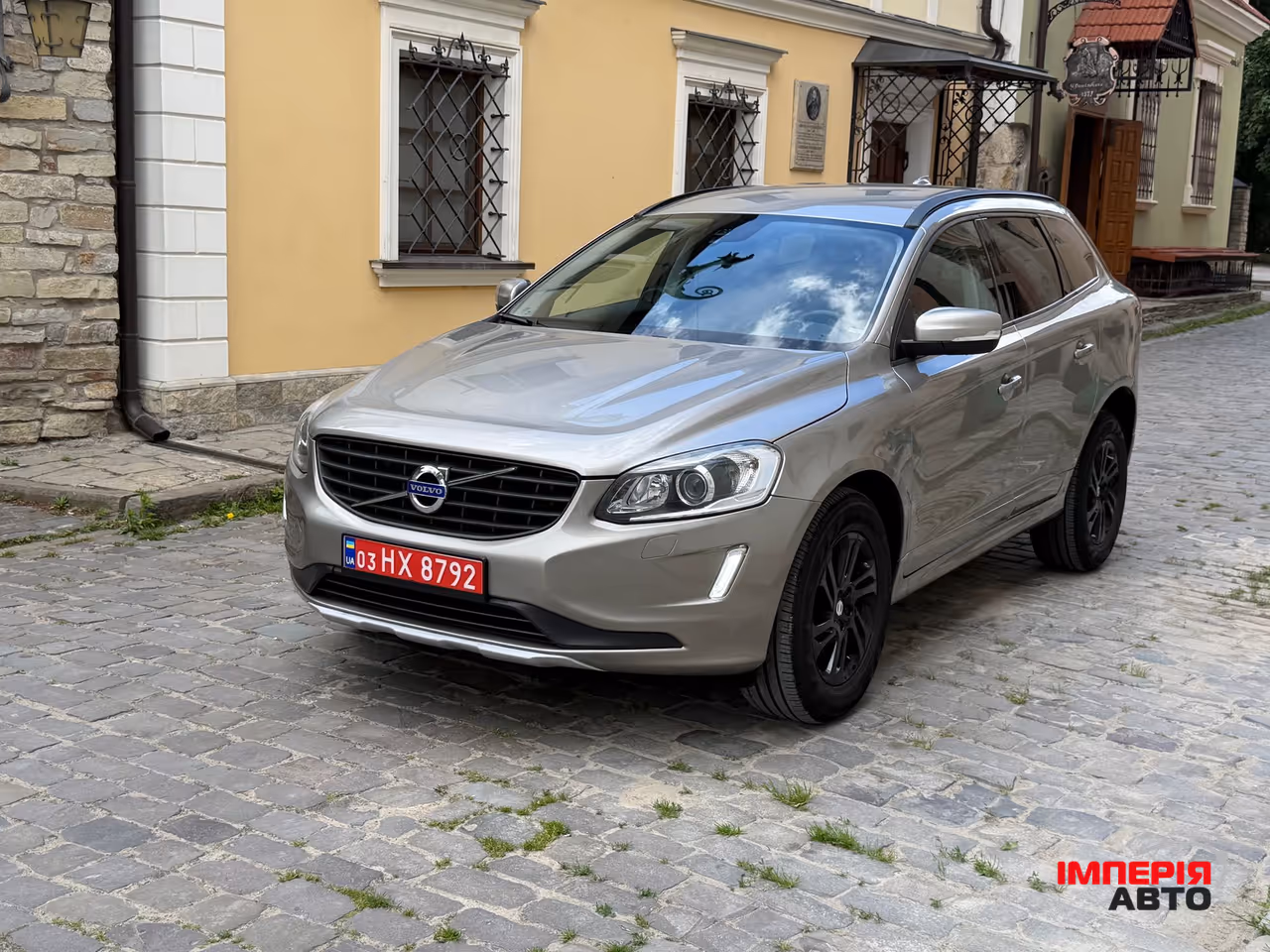 Volvo XC60 - фото 19