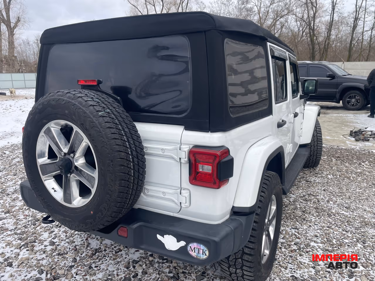 Jeep Wrangler - фото 4