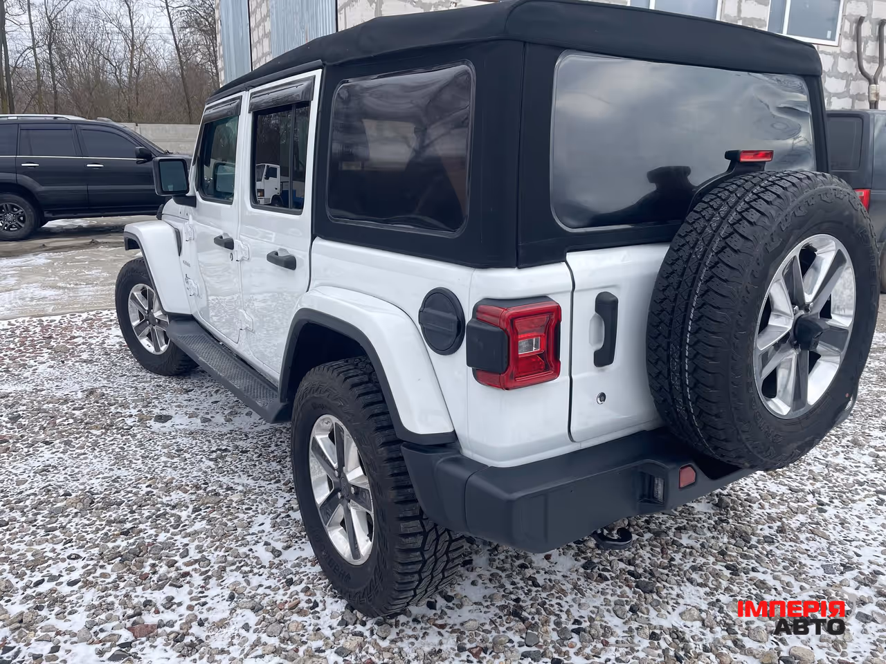Jeep Wrangler - фото 5
