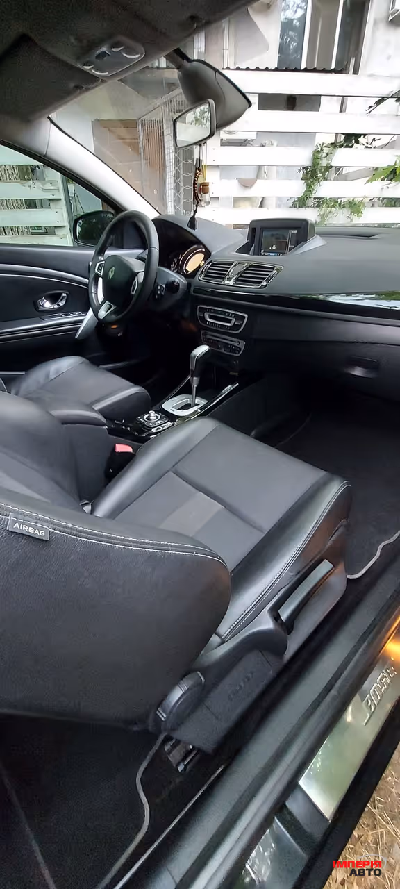 Renault Megane - фото 20