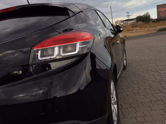 Renault Megane - фото 4