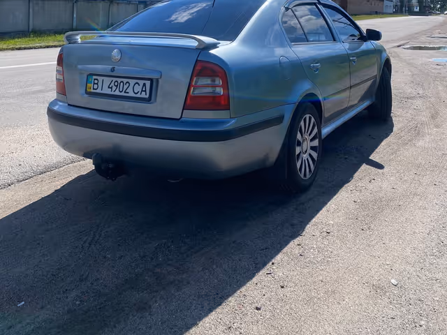 Skoda Octavia - фото 3