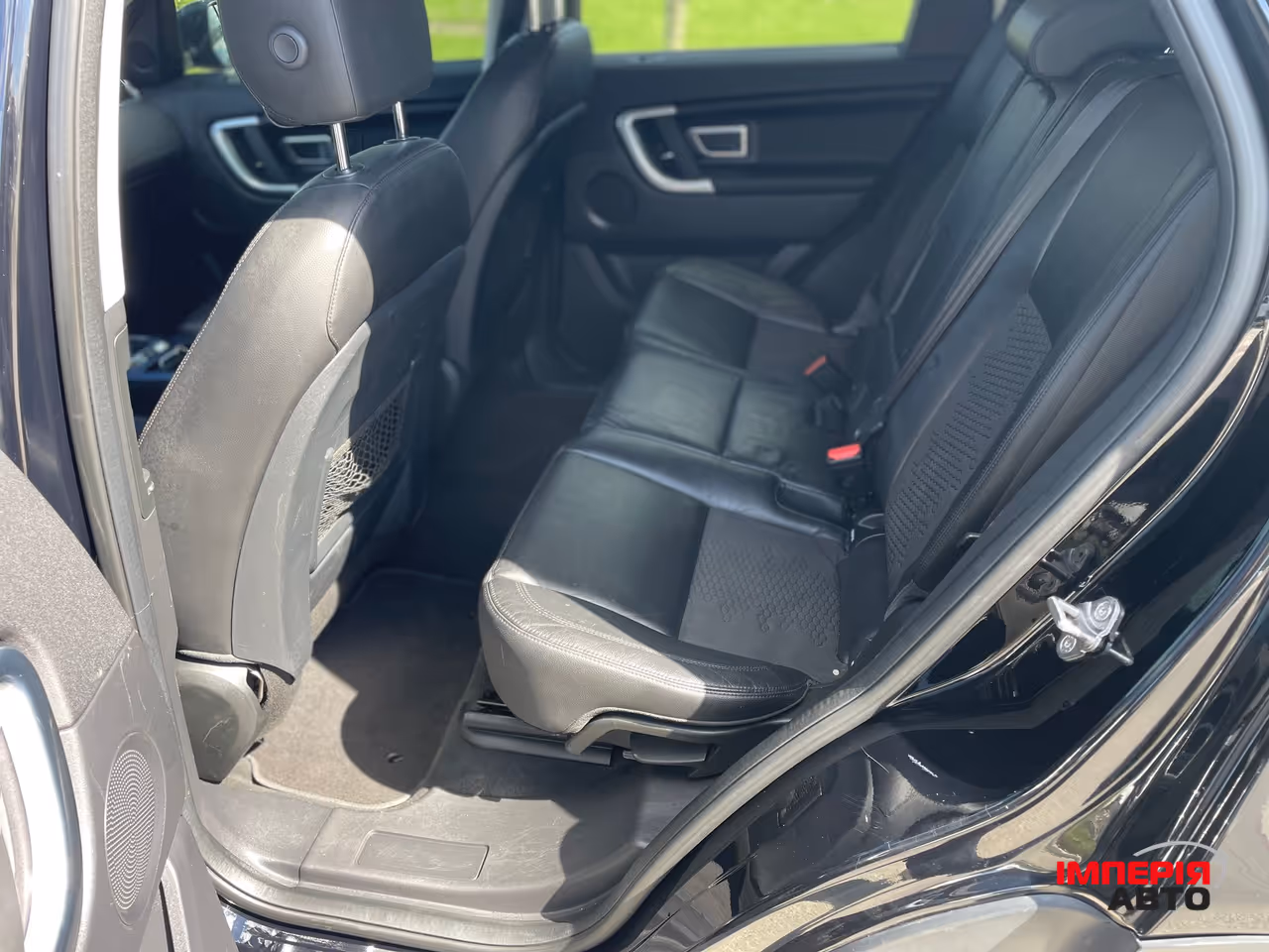 Land Rover Discovery Sport - фото 12