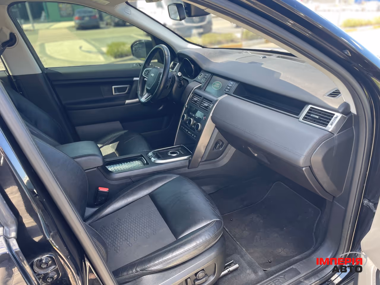 Land Rover Discovery Sport - фото 11