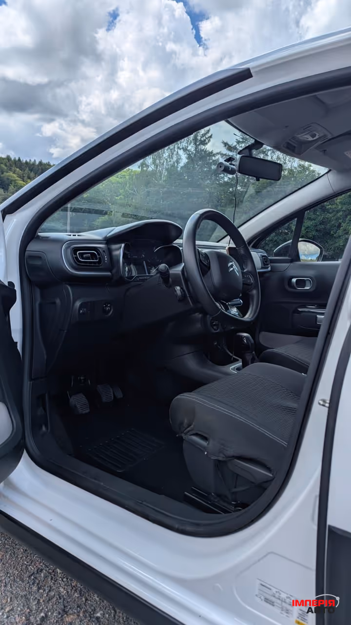 Citroen C3 - фото 12
