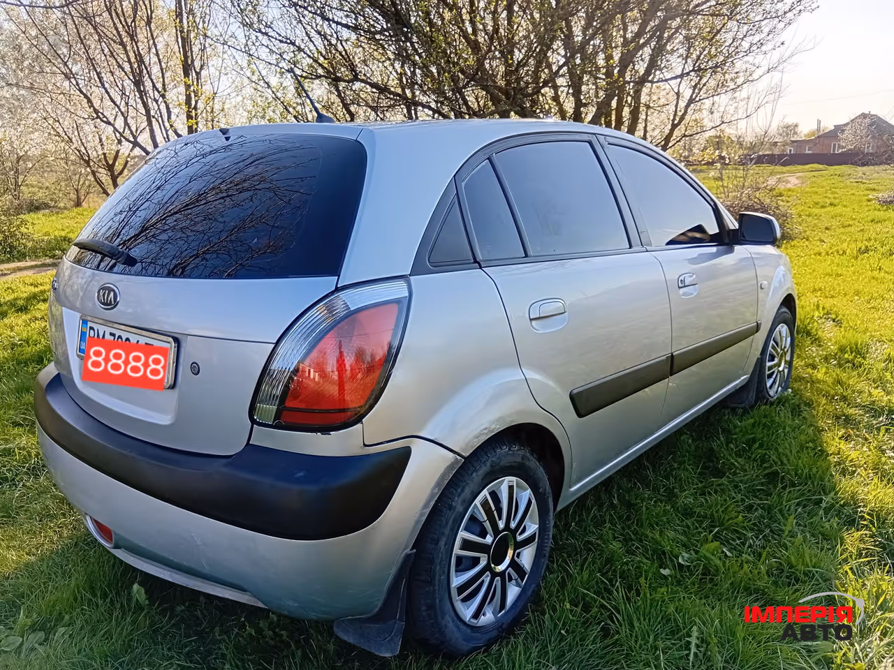 Kia Rio - фото 5